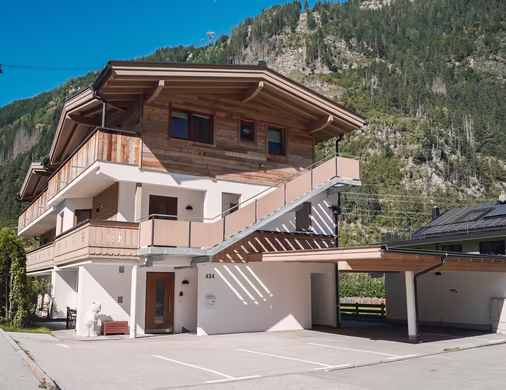 Aufstockung Wohn- und Appartementhaus Mayrhofen © Jakob Kirnbauer