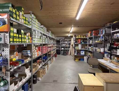 Umfangreiches Sortiment an Baumaterialien und Baustoffen